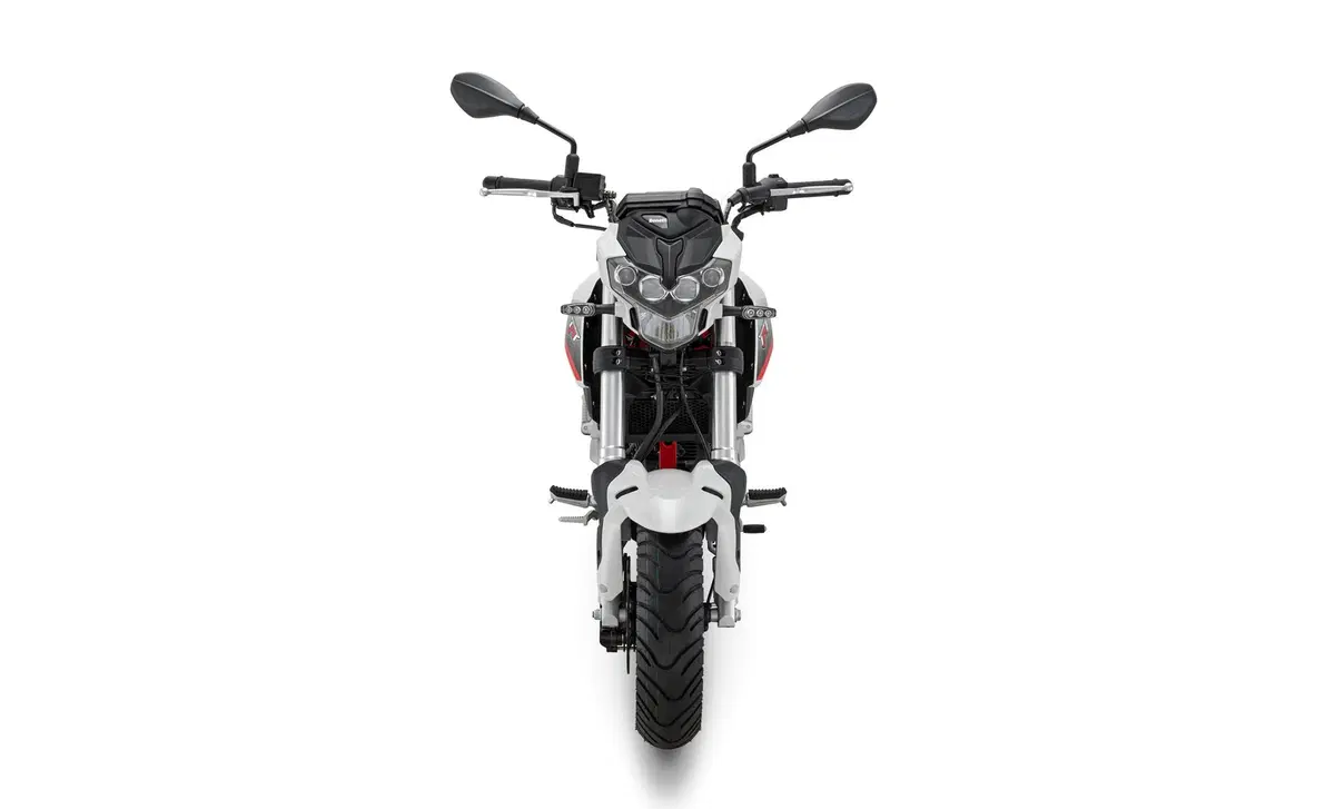 Benelli Tornado Naked T 125 Tornado Naked T 125 (2021) (4)