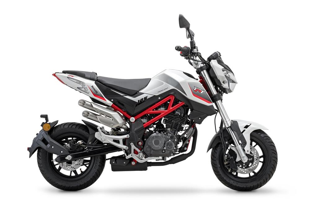 Benelli Tornado Naked T 125 (2021) (2)