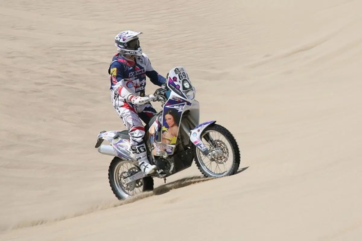 Hugo Payen, pornostar alla Dakar (7)