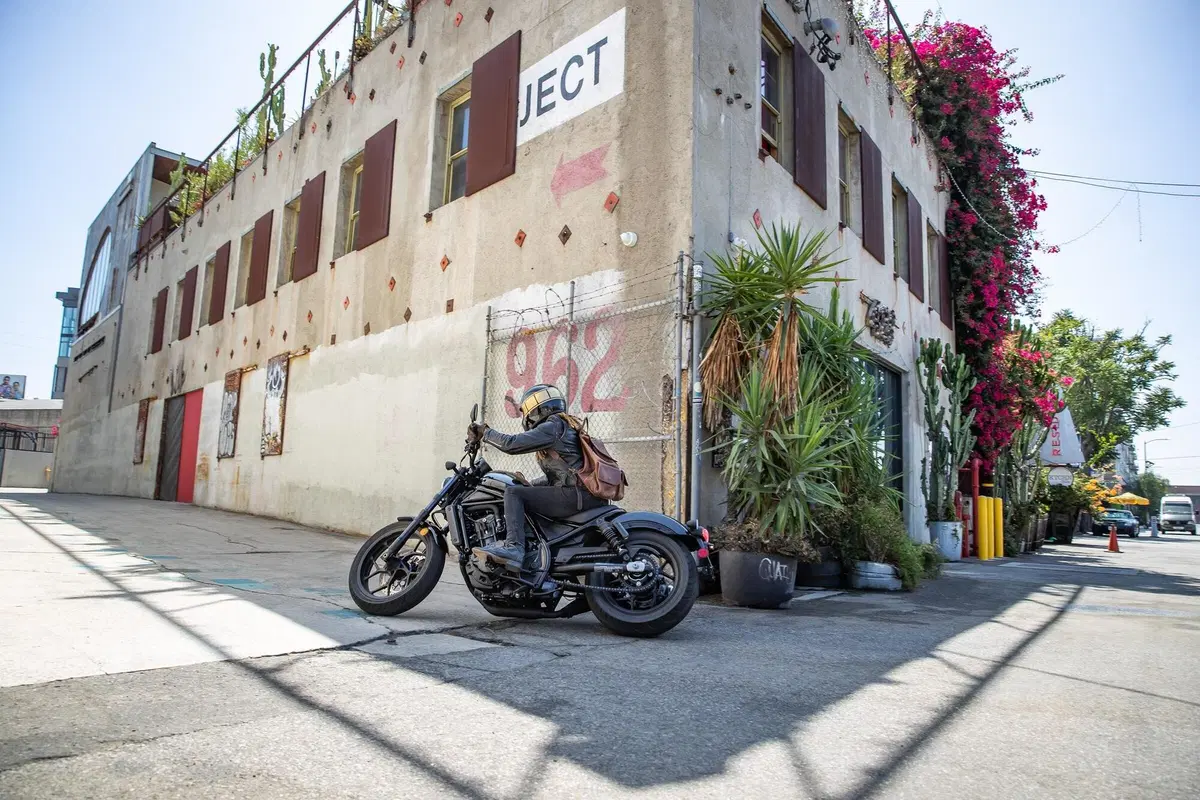 Nuova Honda CMX 1100 Rebel DCT: foto e dati (17)