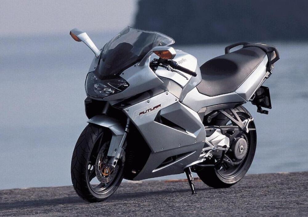 Aprilia RST 1000 Futura (2001 - 04) (3)