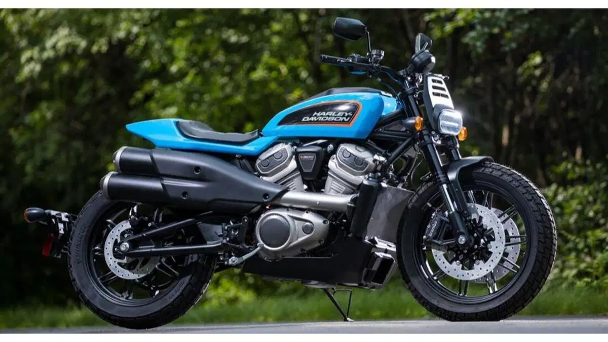 Harley-Davidson: la nuova custom 1250 arriverà nel 2021
