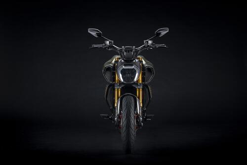 Diavel 1260 Lamborghini: dati e foto (3)