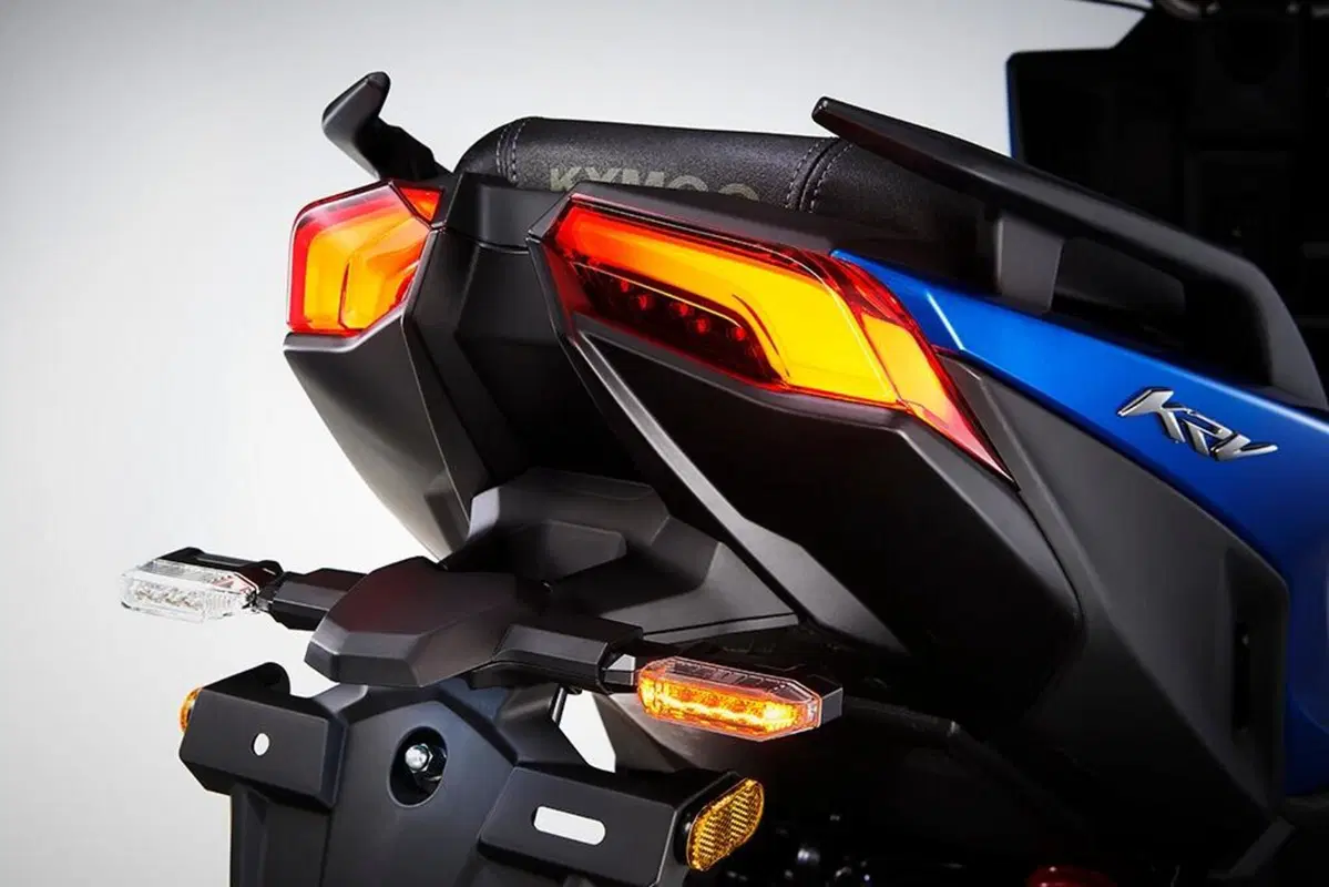 Kymco KRV 175 m.y. 2021. Il primo con il forcellone da moto (12)
