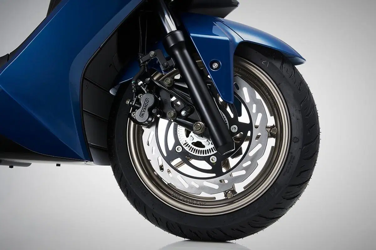 Kymco KRV 175 m.y. 2021. Il primo con il forcellone da moto (13)