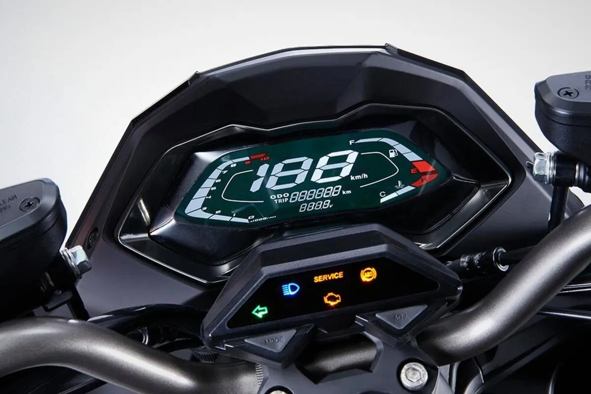 Kymco KRV 175 m.y. 2021. Il primo con il forcellone da moto (3)