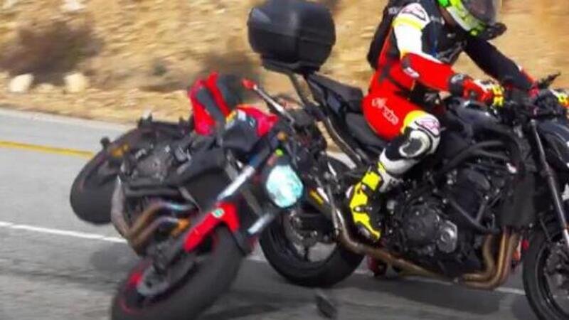 Moto crash: fermarsi al passo con una Yamaha MT-07 non &egrave; mai stato cos&igrave; spiacevole [VIDEO VIRALE]