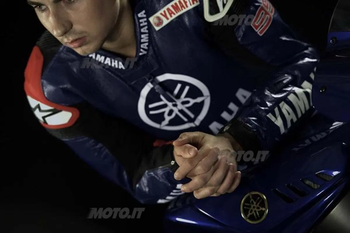 Yamaha: un video per la M1 2013 (15)