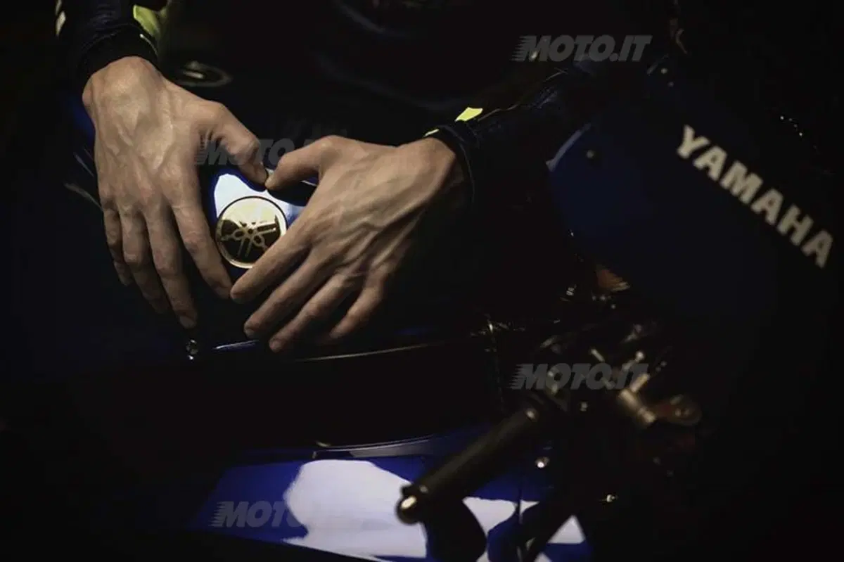 Yamaha: un video per la M1 2013 (16)