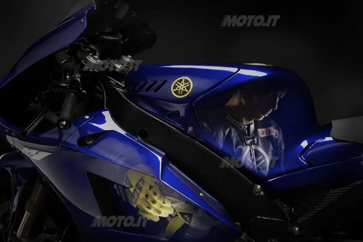 Yamaha: un video per la M1 2013 (23)