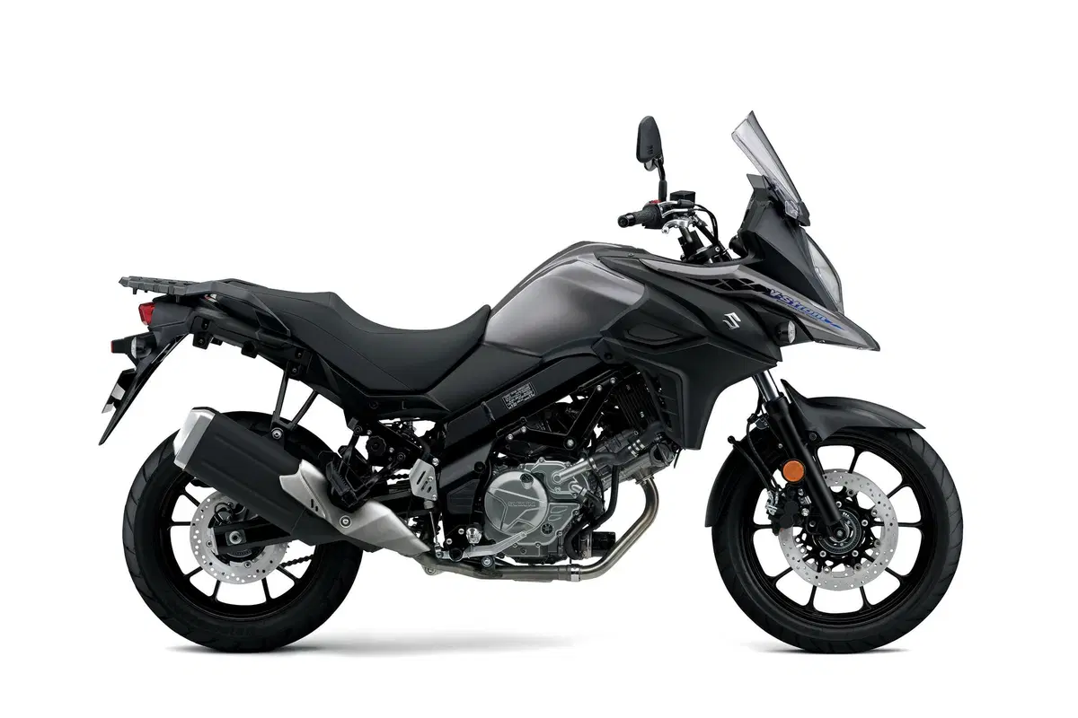Suzuki V-Strom 650 e 650XT 2021. Euro 5 e Kit touring compreso nel prezzo (3)