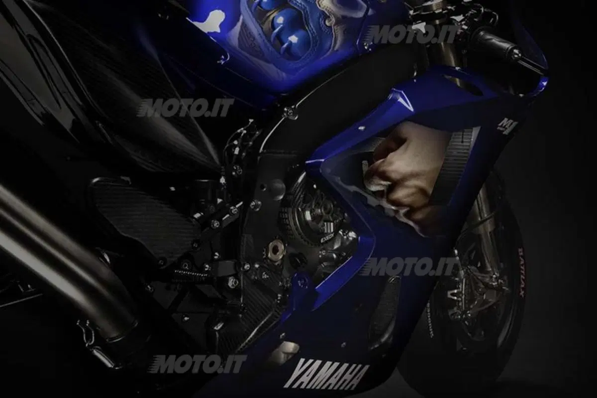 Yamaha: un video per la M1 2013 (25)