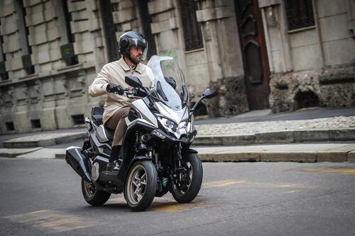 Kymco CV3: il maxi scooter a tre ruote arriverà nel 2021 (2)