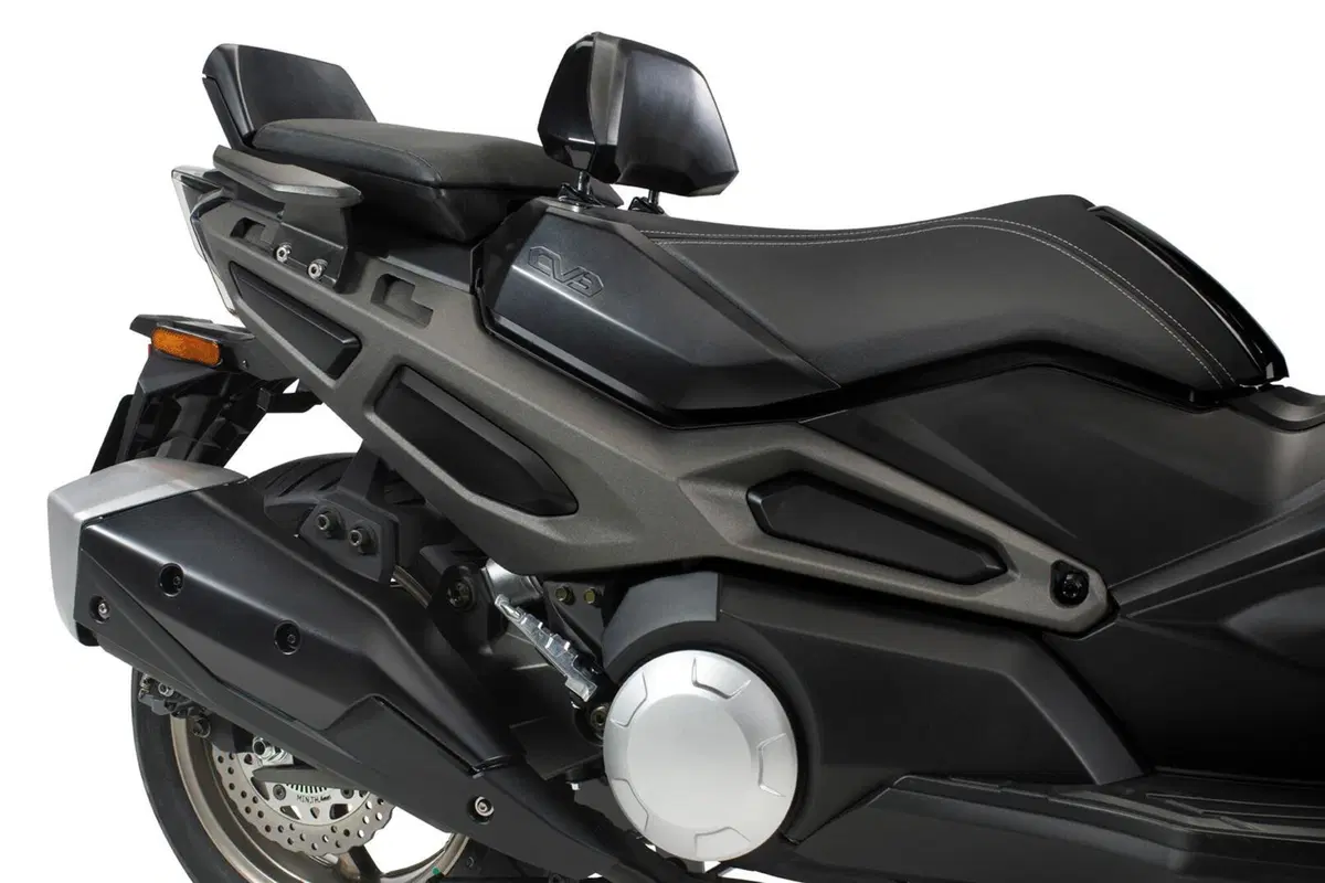 Kymco CV3: il maxi scooter a tre ruote arriverà nel 2021 (5)