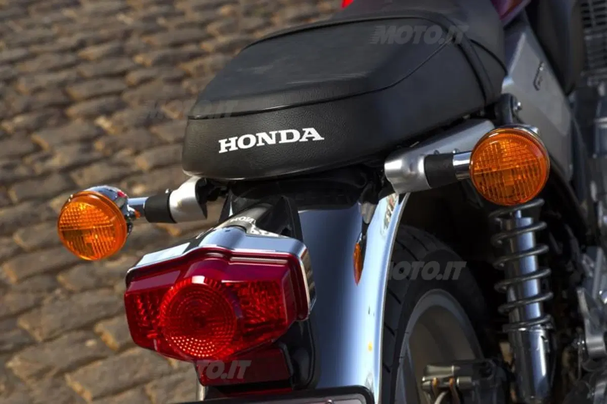 Honda CB1100 (37)