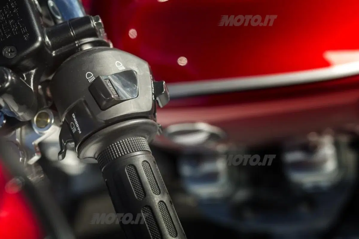 Honda CB1100 (39)