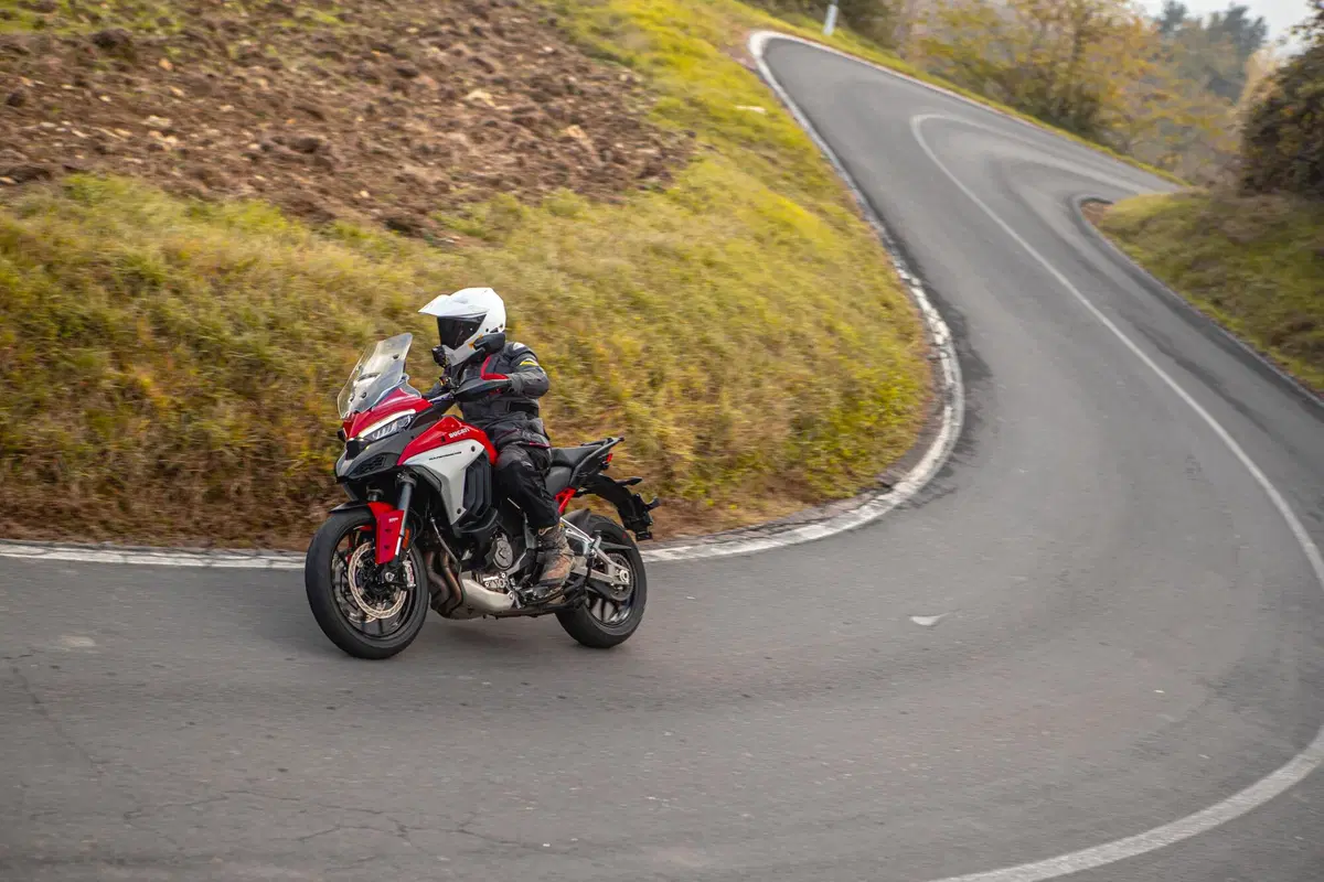 Ducati Multistrada V4 TEST: tutto quello che c'è da sapere sulla nuova Multi da 170 cv (5)