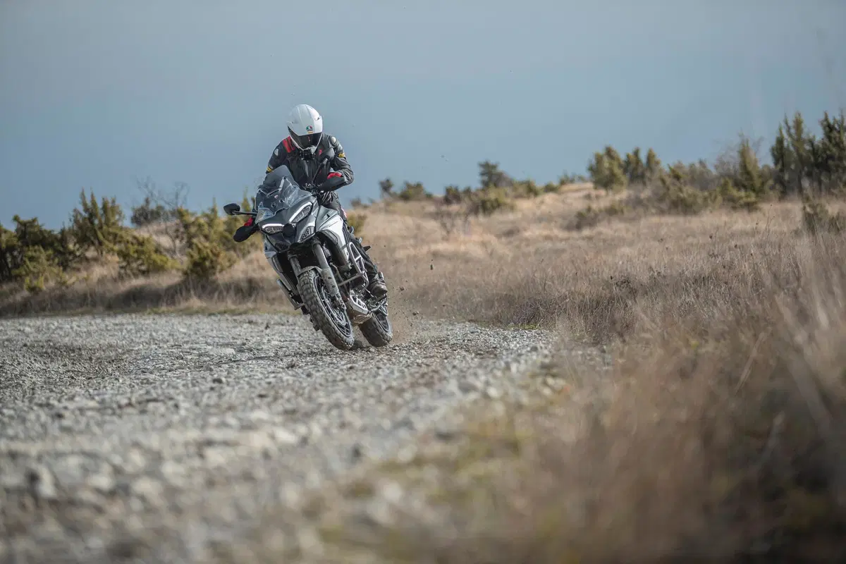 Ducati Multistrada V4 TEST: tutto quello che c'è da sapere sulla nuova Multi da 170 cv