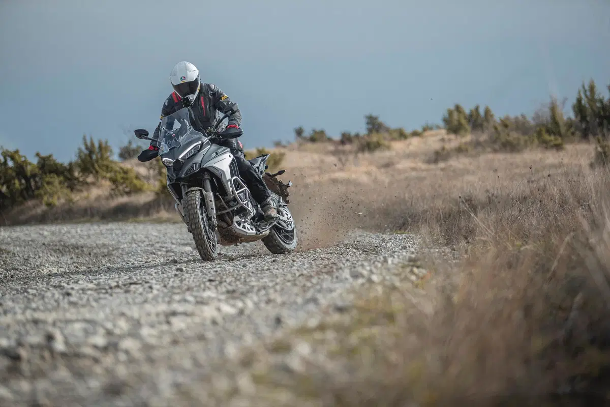 Ducati Multistrada V4 TEST: tutto quello che c'è da sapere sulla nuova Multi da 170 cv (2)