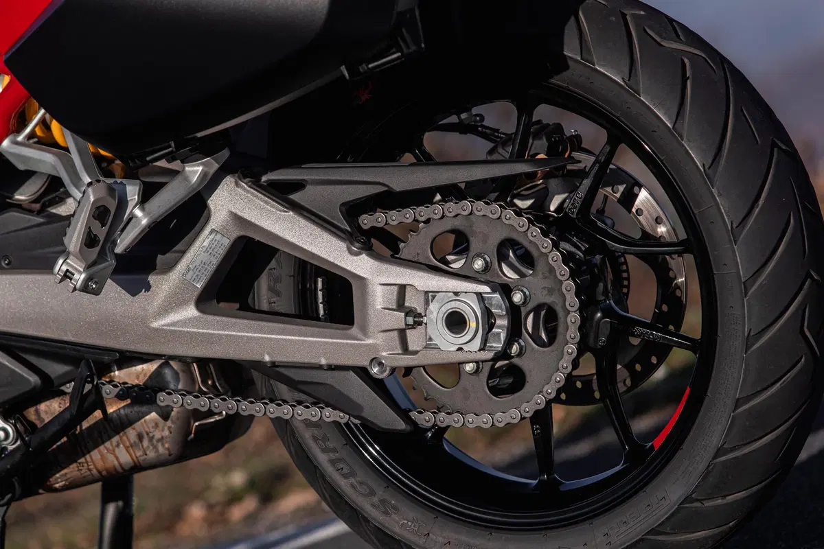 Ducati Multistrada V4 TEST: tutto quello che c'è da sapere sulla nuova Multi da 170 cv (20)