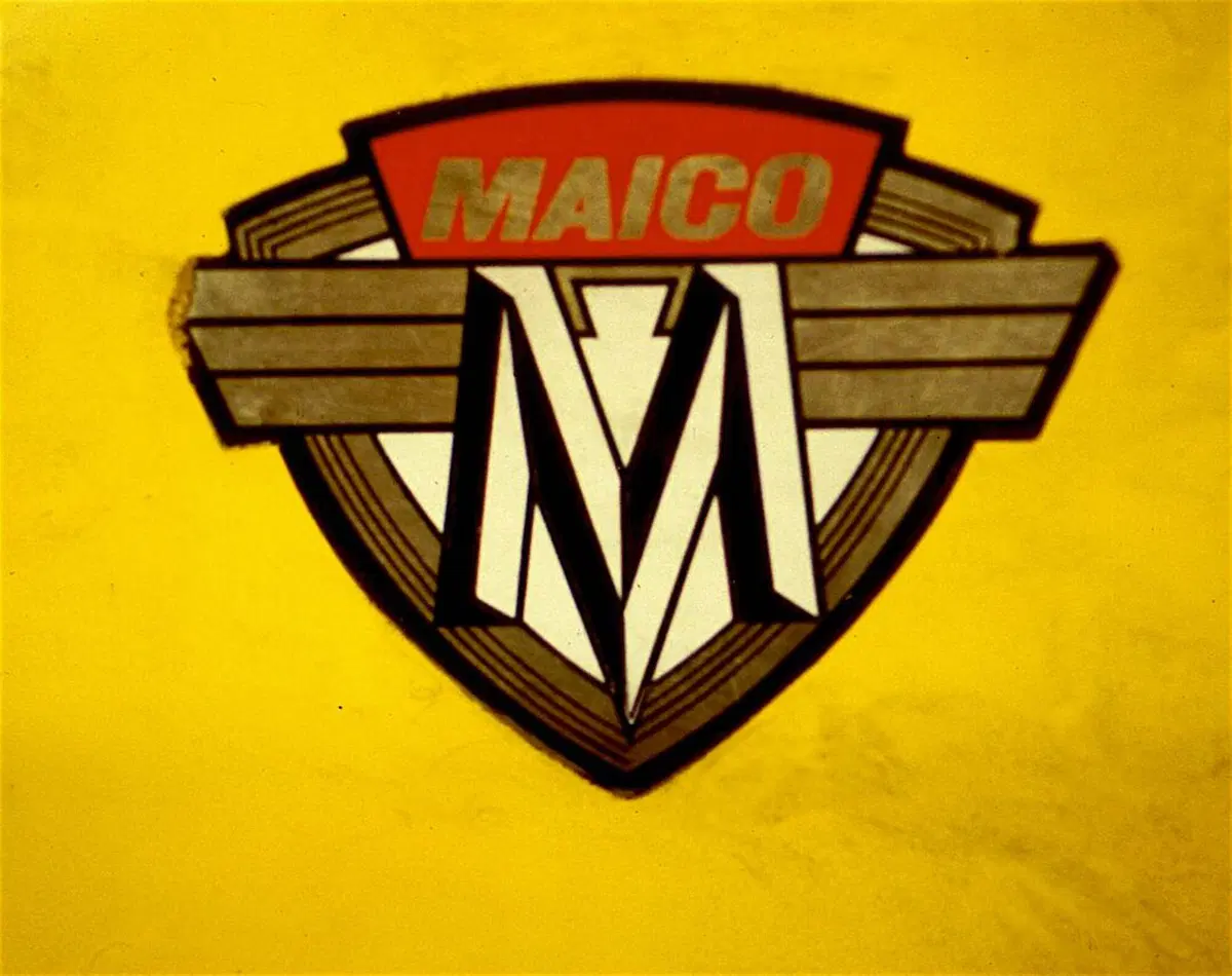 A due e a quattro ruote: Zündapp e Maico (12)