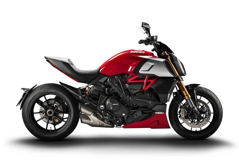 Ducati: i prezzi delle Diavel 2021