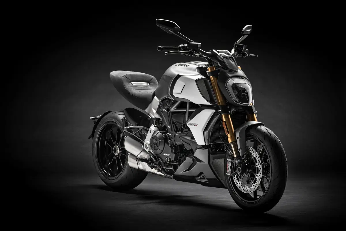 Ducati Diavel 1260 Diavel 1260 S (2021 - 22) (10)