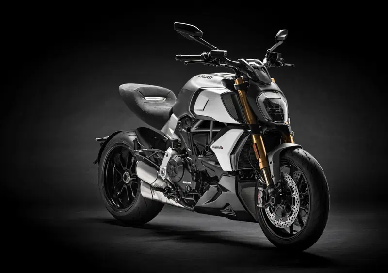 Ducati Diavel 1260 Diavel 1260 S (2021 - 22) (10)