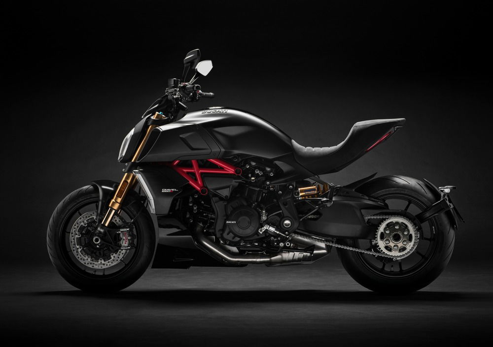 Ducati Diavel 1260 S (2021 - 22) (3)