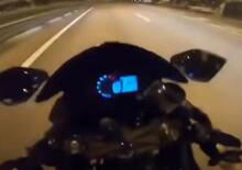Kawasaki Ninja vs auto sportiva: finisce senza un vincitore [VIDEO VIRALE]