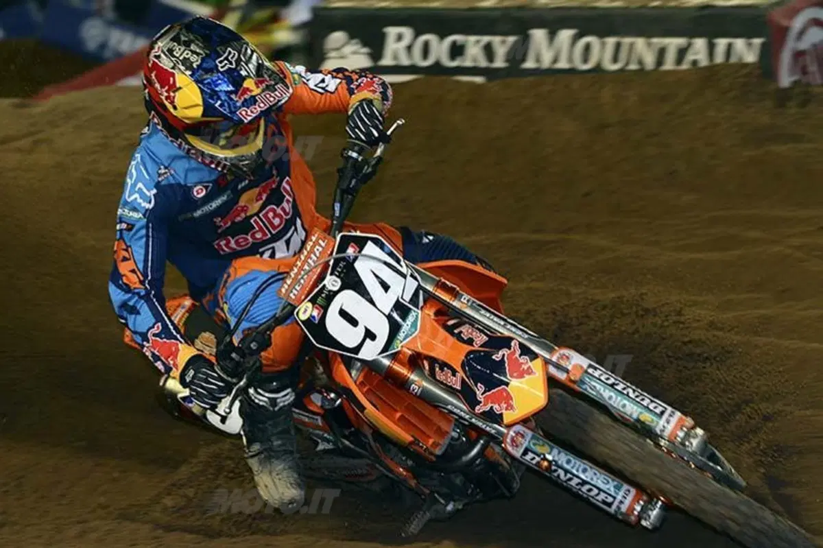 Le foto più belle del Supercross di Phoenix  (37)