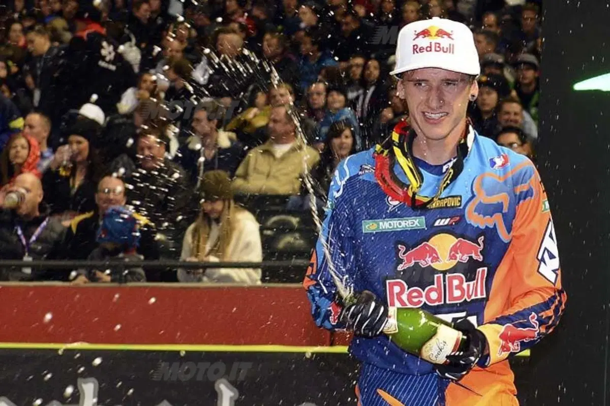 Le foto più belle del Supercross di Phoenix  (55)