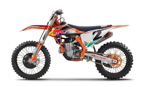 La nuova KTM 450 SX-F Factory Edition 2021 (2)