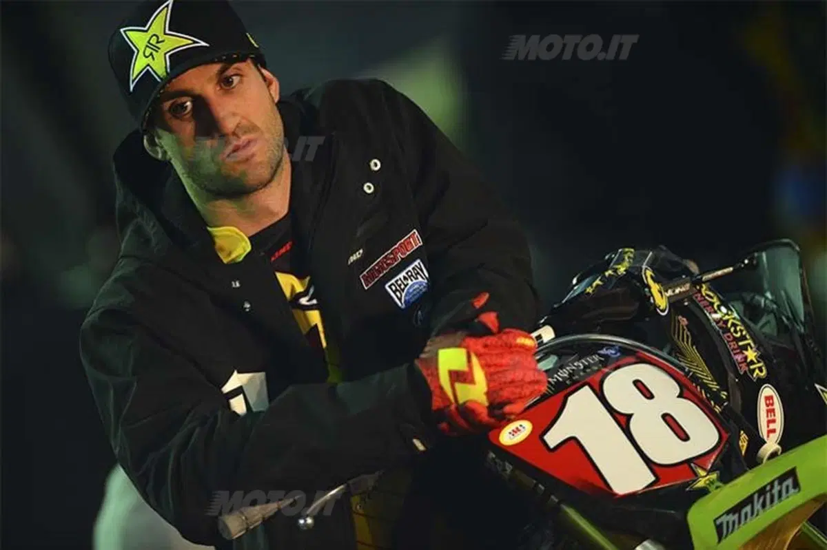 Le foto più belle del Supercross di Phoenix  (66)