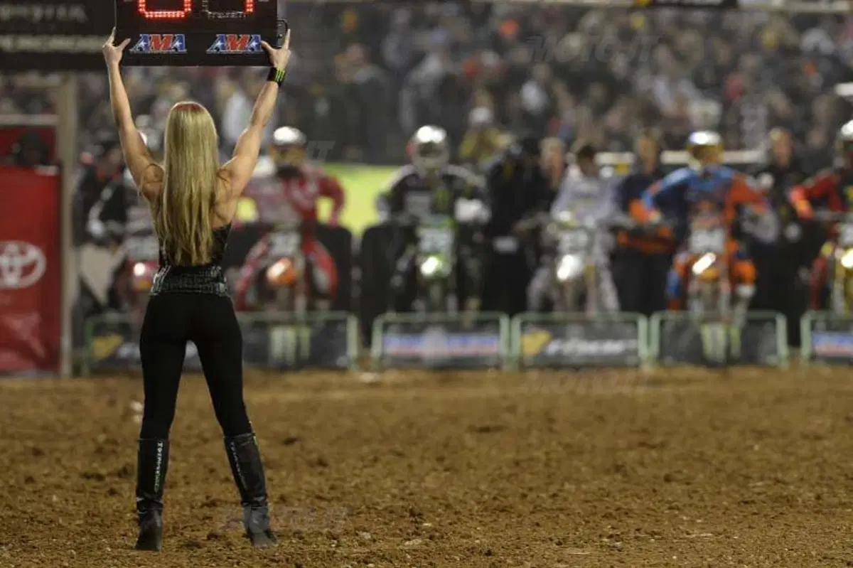 Le foto più belle del Supercross di Phoenix  (73)