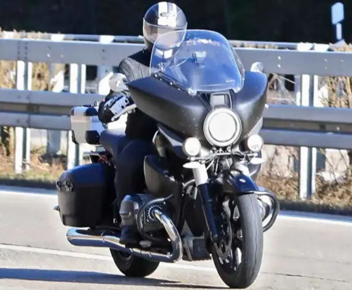 R18 GT: BMW deposita il nome Transcontinental (3)