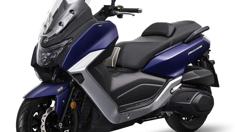 SYM MAXSYM 400: tante le novit&agrave; sul modello 2021