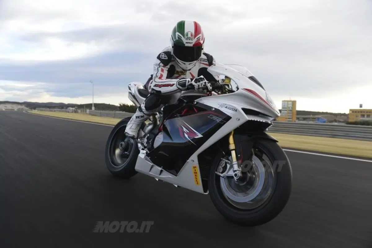 MV Agusta F4 e F4RR 2013 (10)