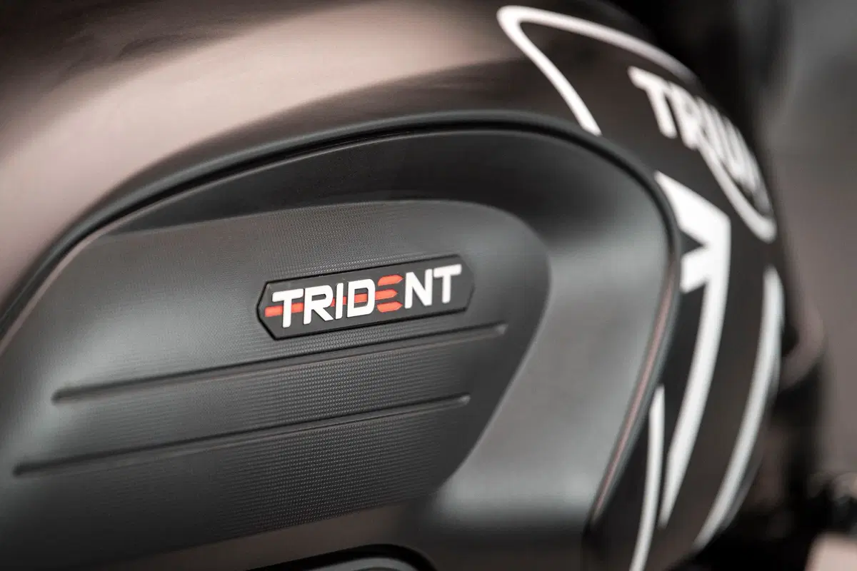 Triumph Trident 660 (2)