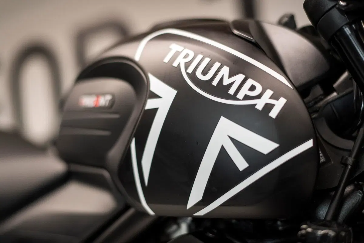 Triumph Trident 660