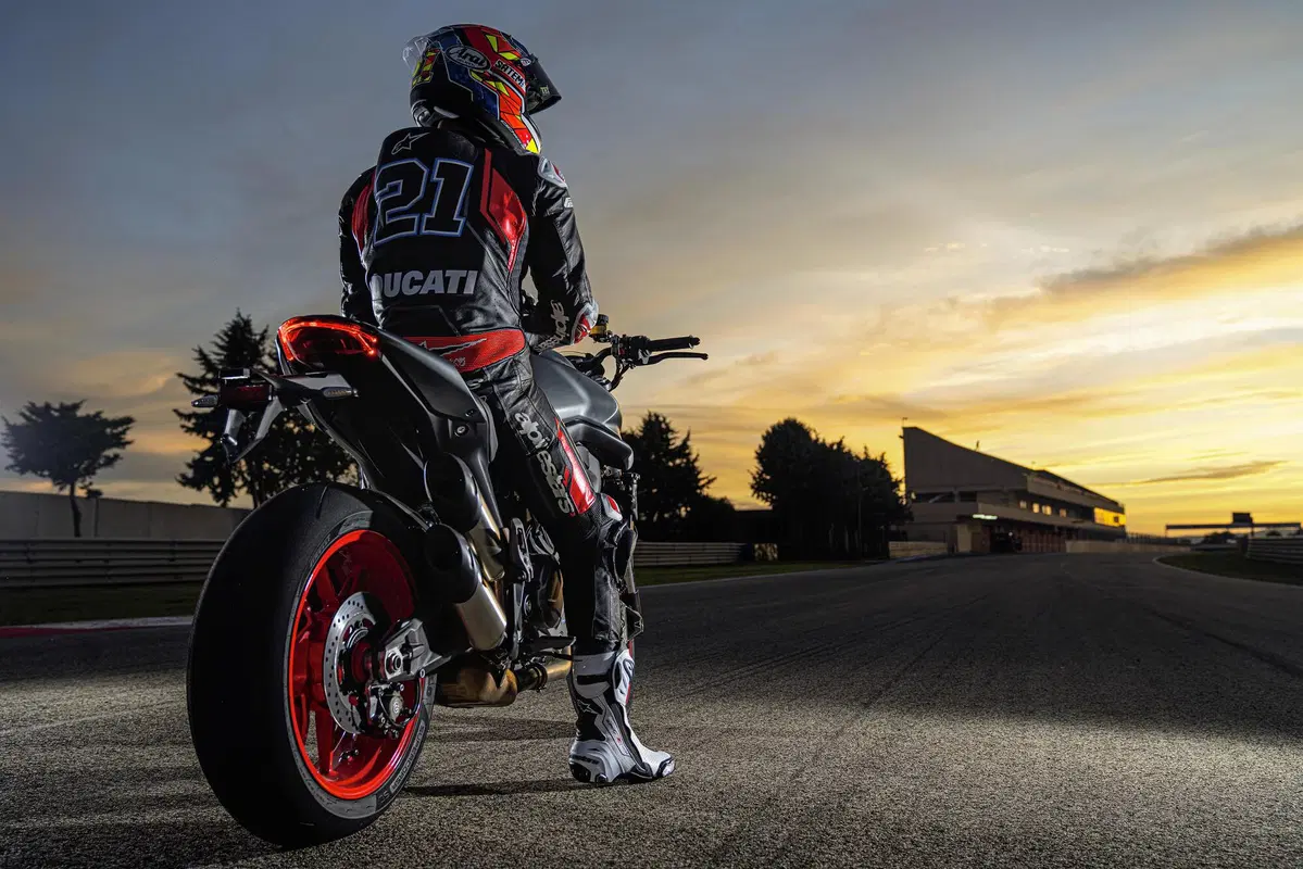 Ducati Monster 2021: Foto, prezzo e informazioni (7)