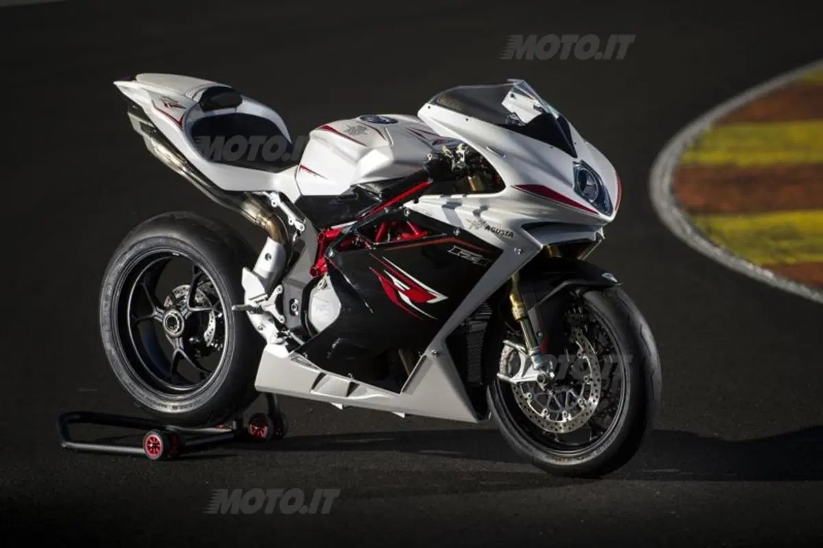 MV Agusta F4 e F4RR 2013 (25)