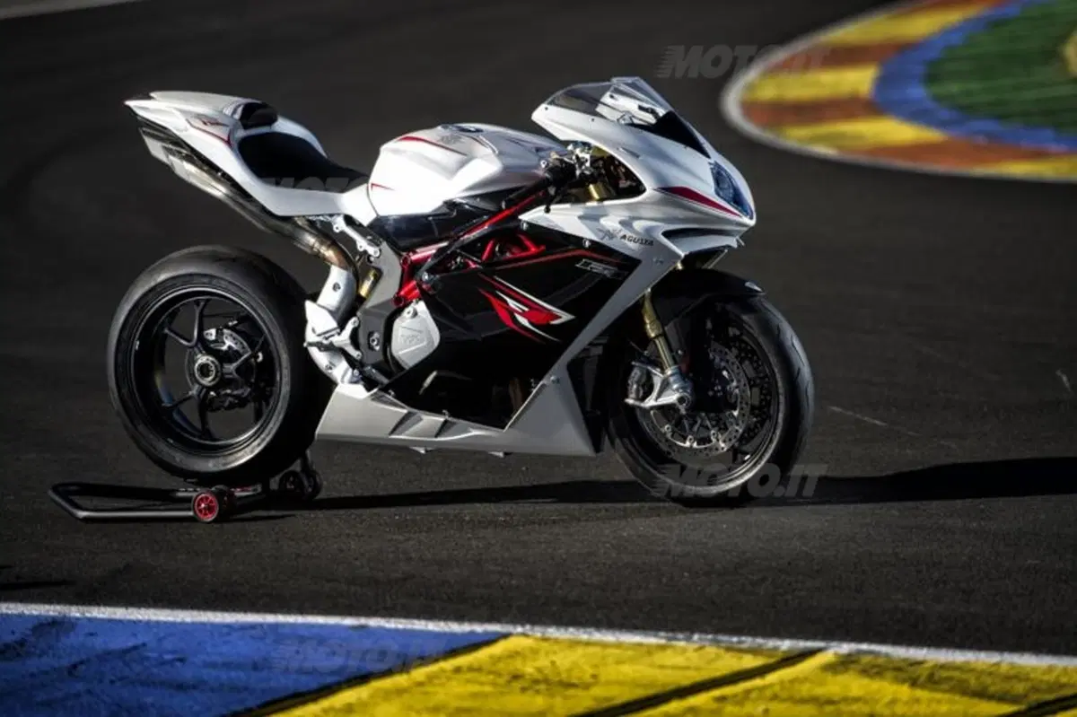 MV Agusta F4 e F4RR 2013 (28)