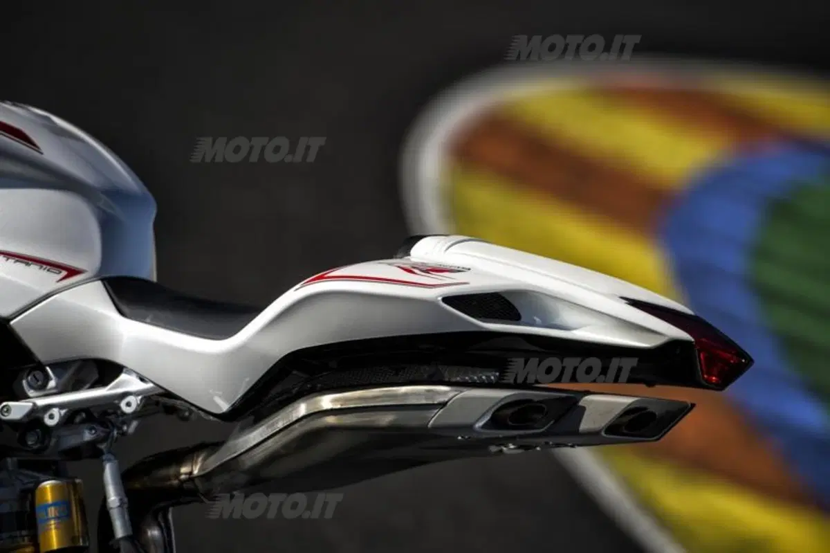 MV Agusta F4 e F4RR 2013 (31)