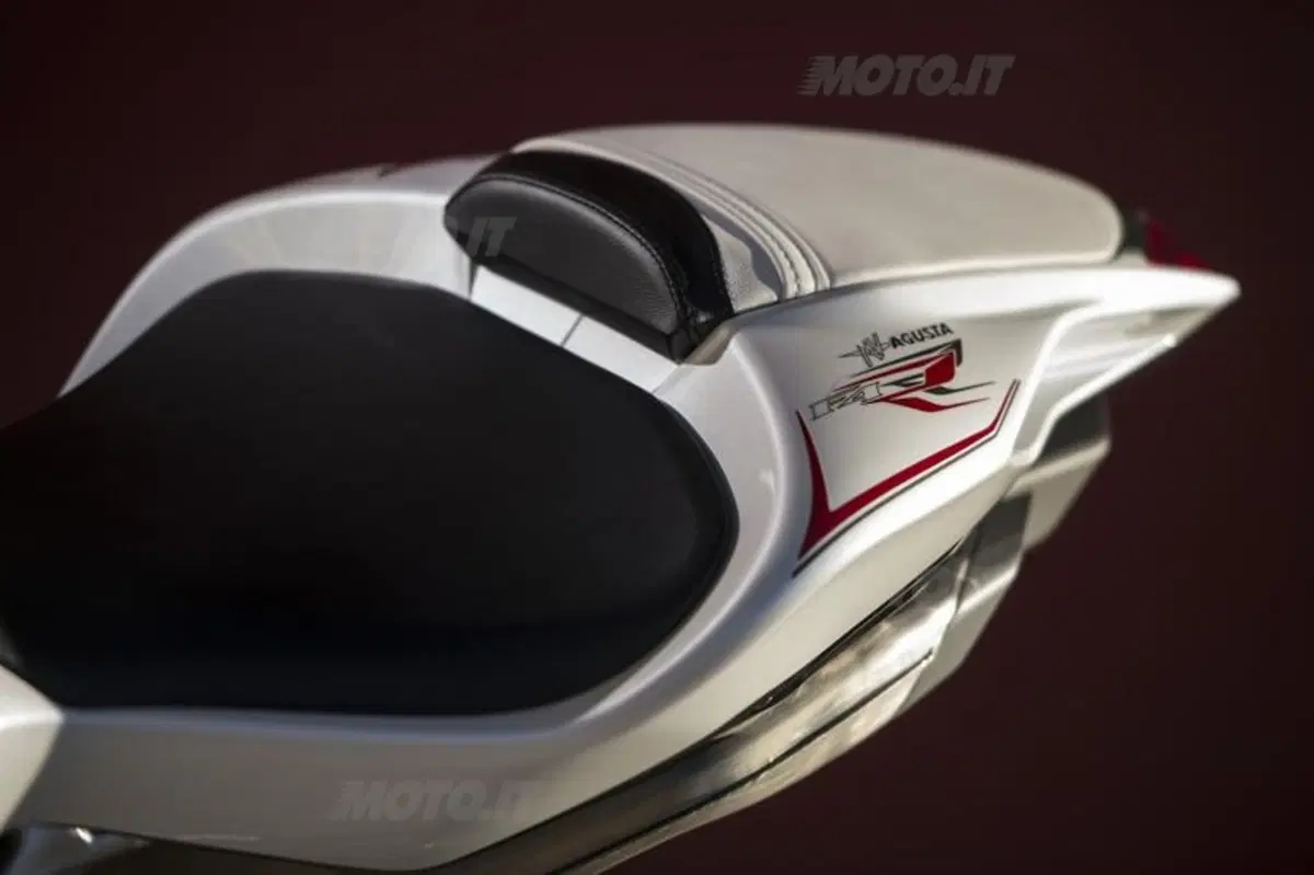 MV Agusta F4 e F4RR 2013 (32)