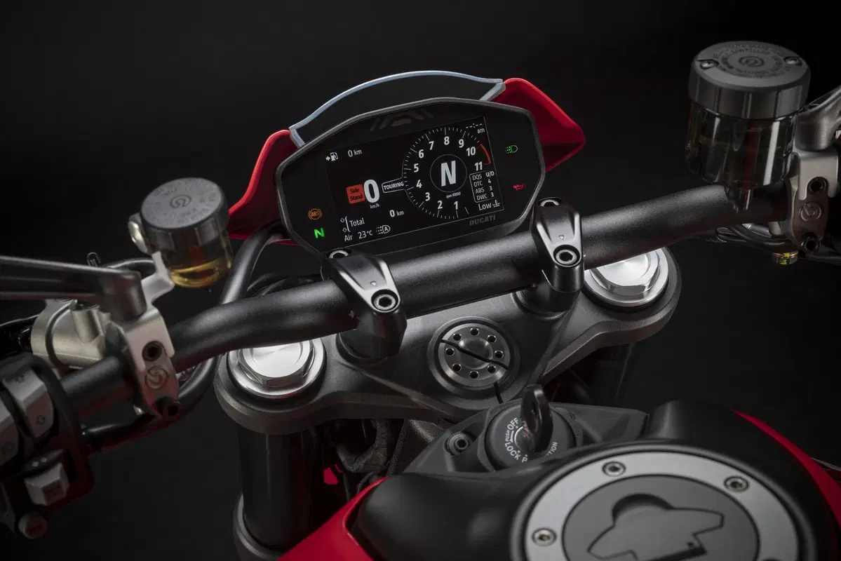 Ducati Monster 937 Monster 937 + (2021 - 25) (23)