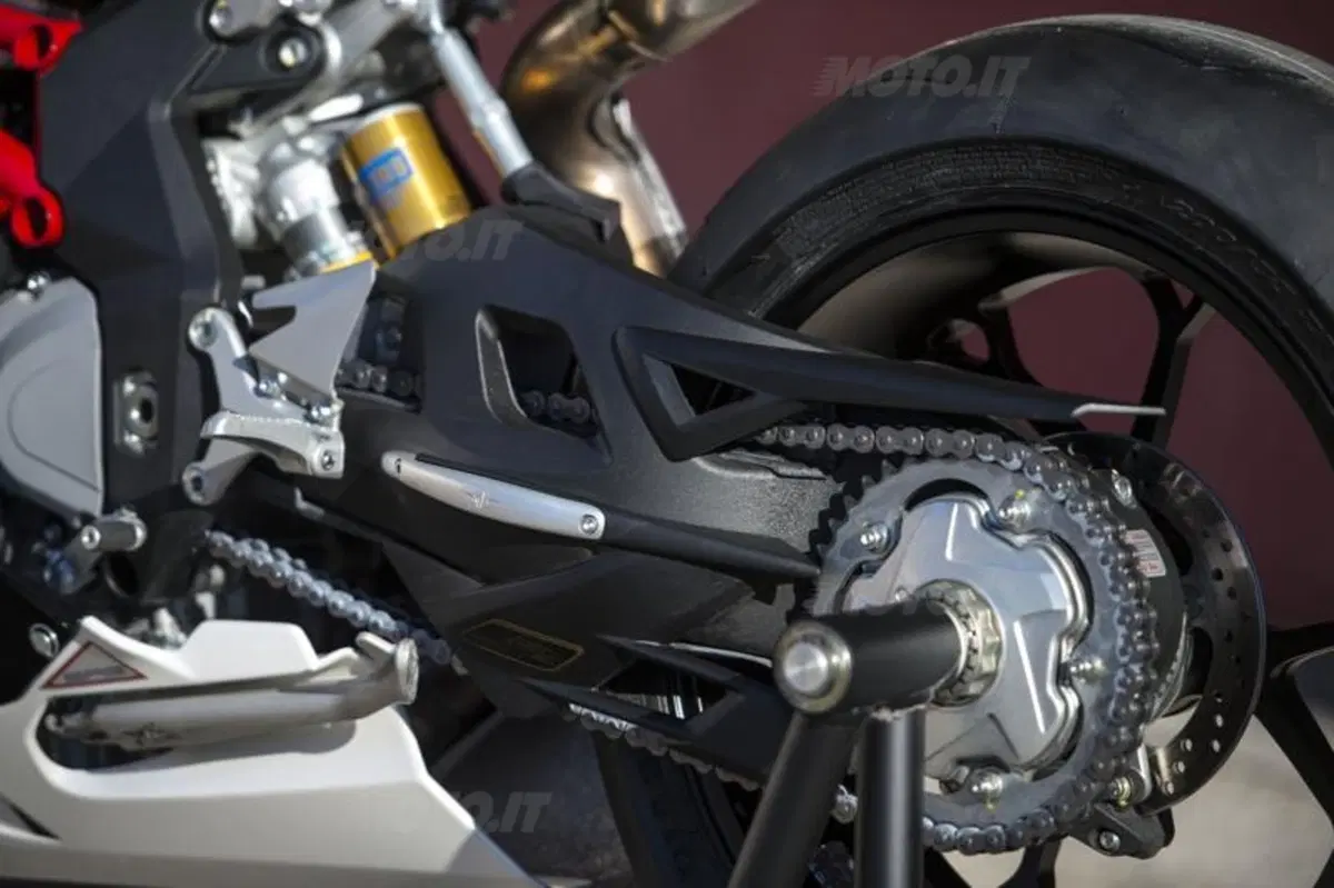 MV Agusta F4 e F4RR 2013 (35)