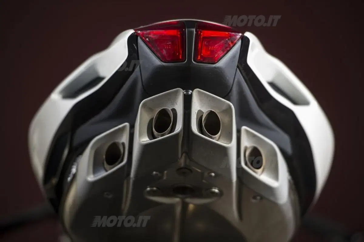 MV Agusta F4 e F4RR 2013 (37)