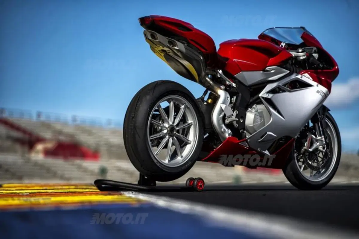 MV Agusta F4 e F4RR 2013 (46)