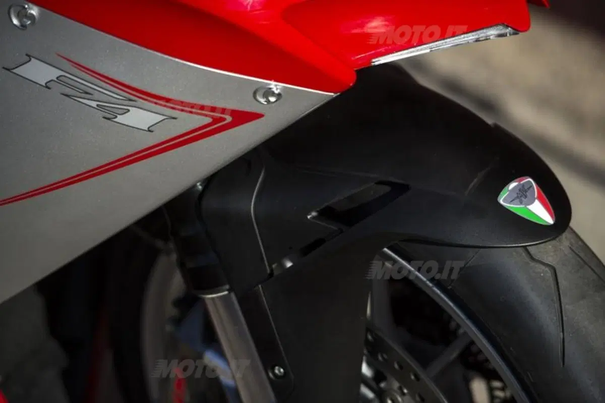 MV Agusta F4 e F4RR 2013 (53)